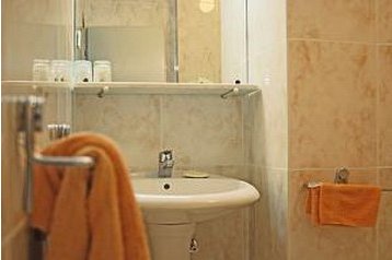 Črna gora Privát Herceg Novi, Eksterier